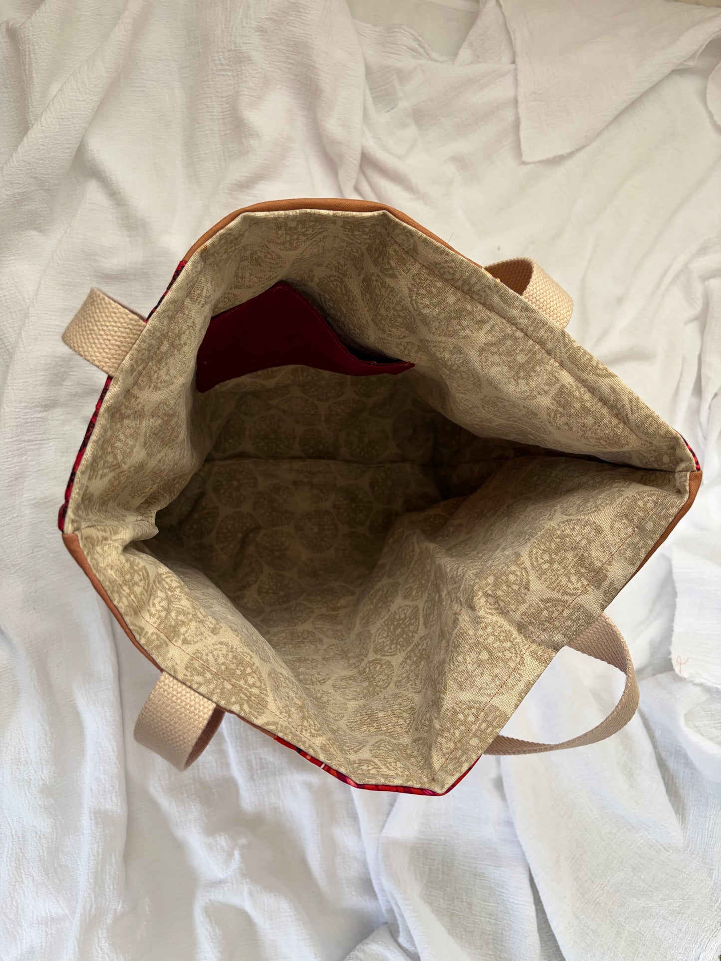 Everyday Farmer Tote - Country Chicken