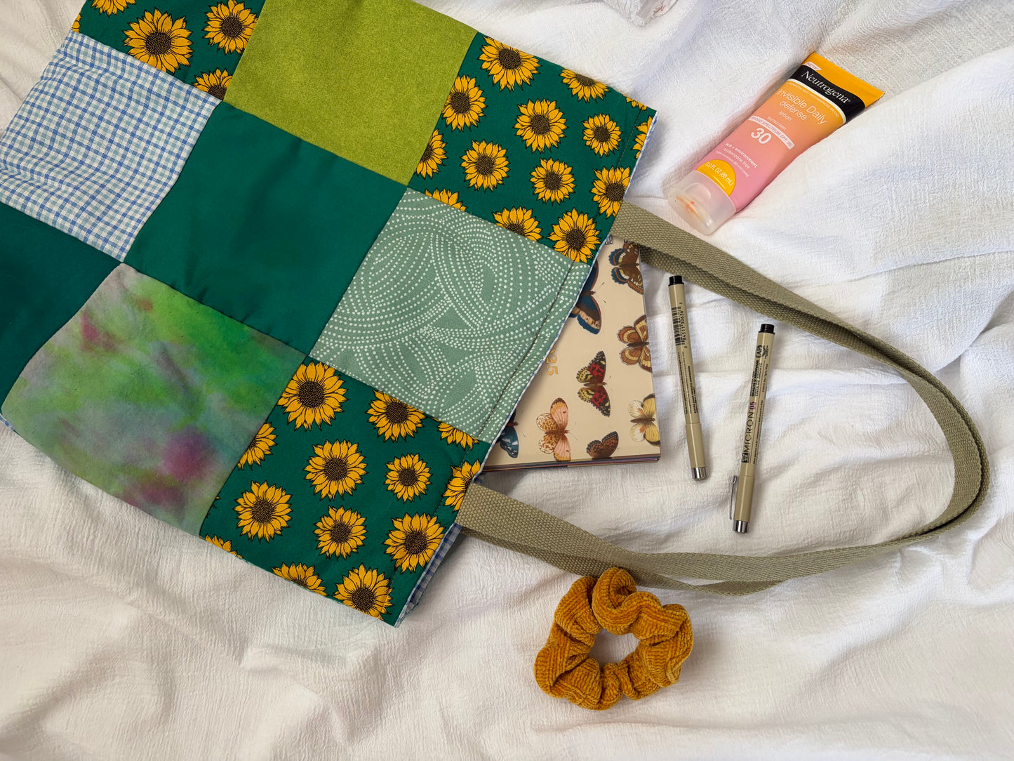 Everyday Farmer Tote - Brighter Days