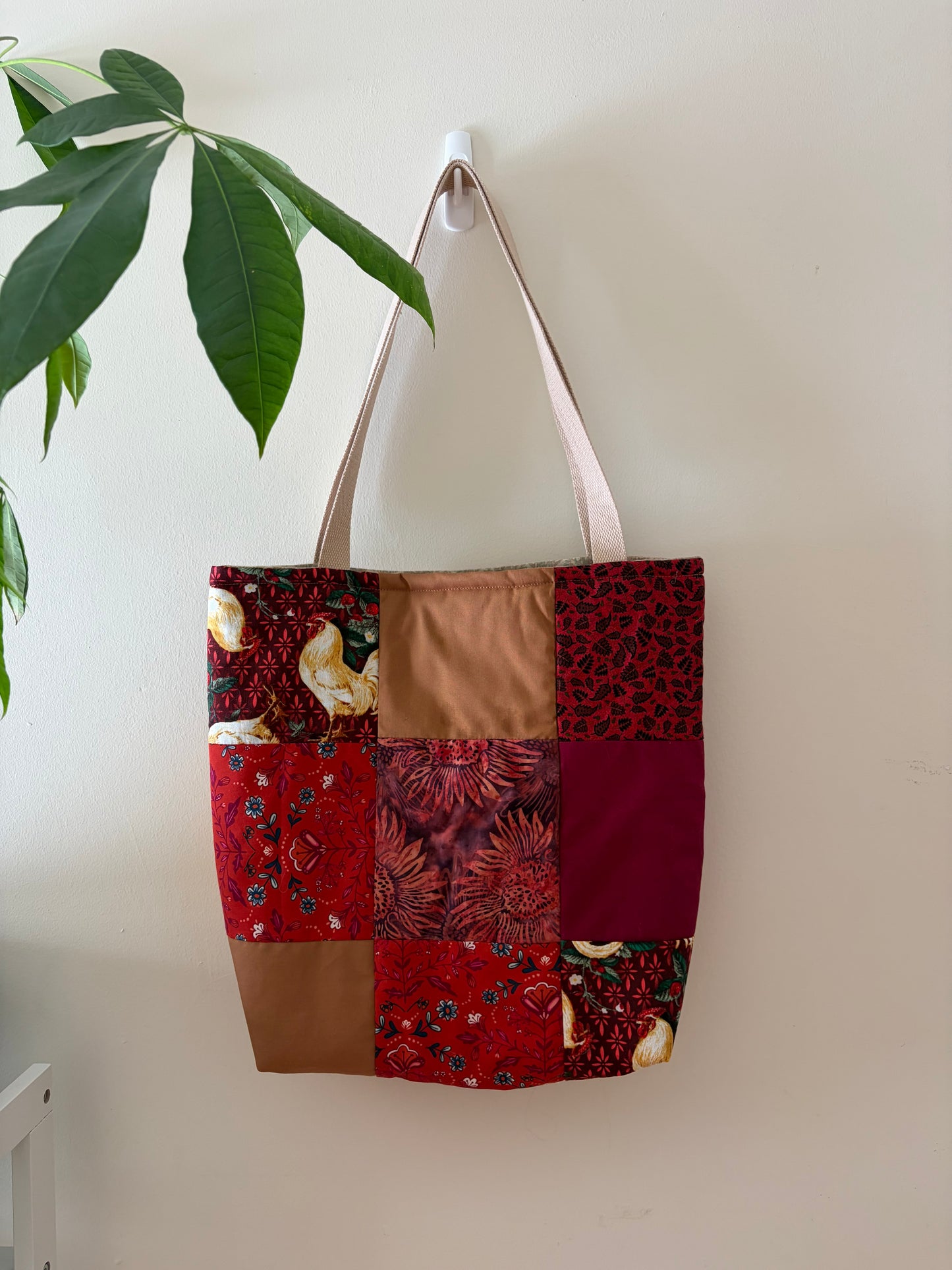 Everyday Farmer Tote - Country Chicken