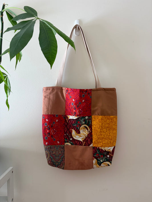 Everyday Farmer Tote - Country Chicken